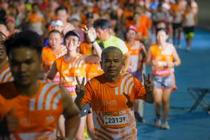 BIB: 901, 23139
                            <button type="button" onclick="openModal(22826781)" class="btn btn-primary btn-sm float-right btn-popup" data-toggle="modal" data-target=".modal-high-quality">
                        <i class="fas fa-shopping-cart"></i> Add to Cart
                    </button>
                                            <button type="button" onclick="isThisMe(22826781, true)" class="btn btn-success btn-sm float-right btn-popup btn-isme hidden" data-toggle="tooltip" data-placement="bottom" title="นี่คือรูปของคุณใช่ไหม คลิกที่นี่เพื่อเอาเข้าอัลบั้ม">
                        <i class="fas fa-plus"></i> Add to album
                    </button>
                    <button type="button" onclick="isThisMe(22826781, false)" class="btn btn-warning btn-sm float-right btn-popup btn-isnotme hidden">
                        <i class="fas fa-ban"></i> Remove from album
                    </button>